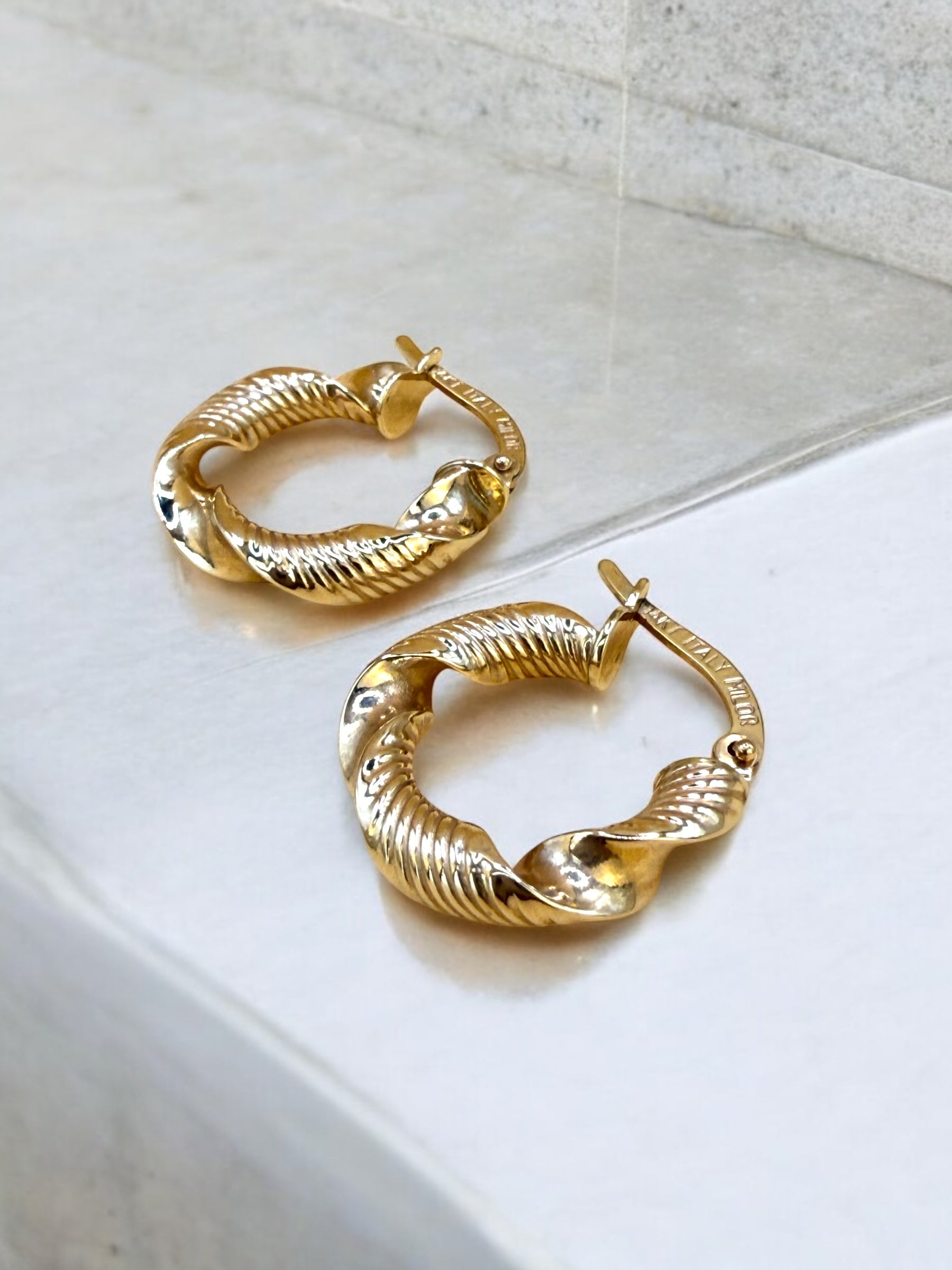#26 Creolen 14k massives Gold