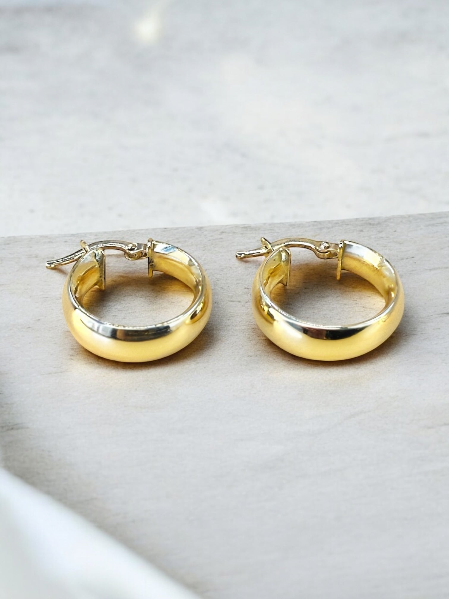 #40 Creolen 18k massives Gold