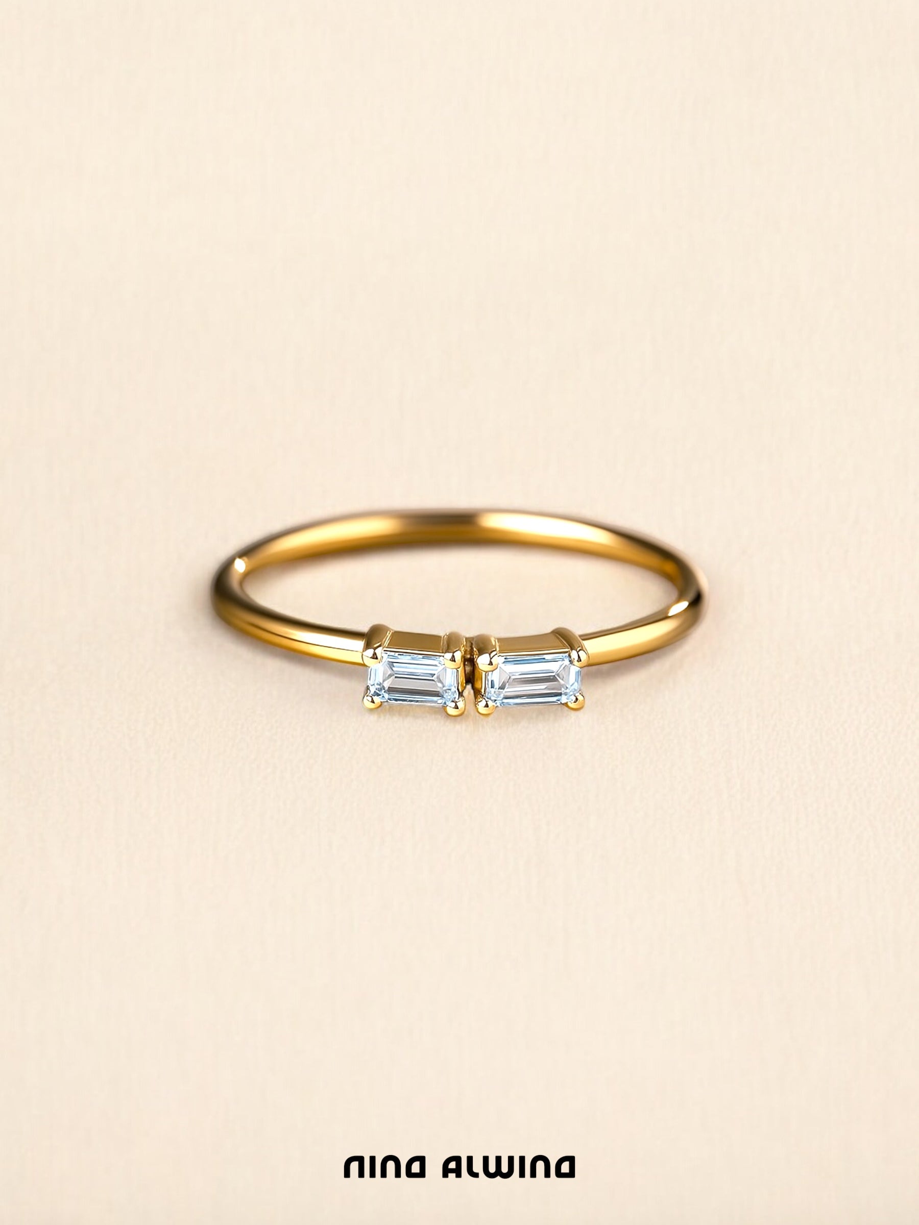 #50 9k Baguette Ring mit 2 Diamanten - RG 50