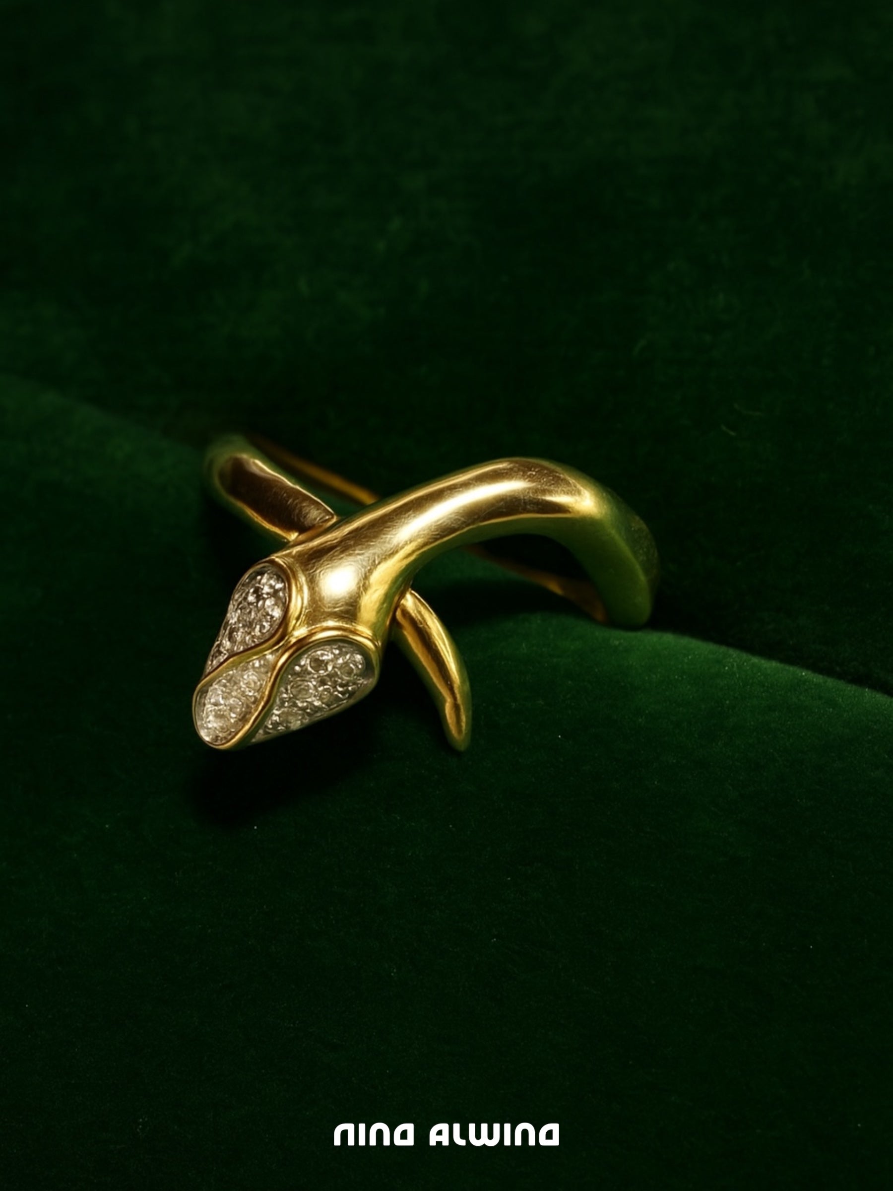 #77 8k Snake Ring mit Diamanten - RG 57