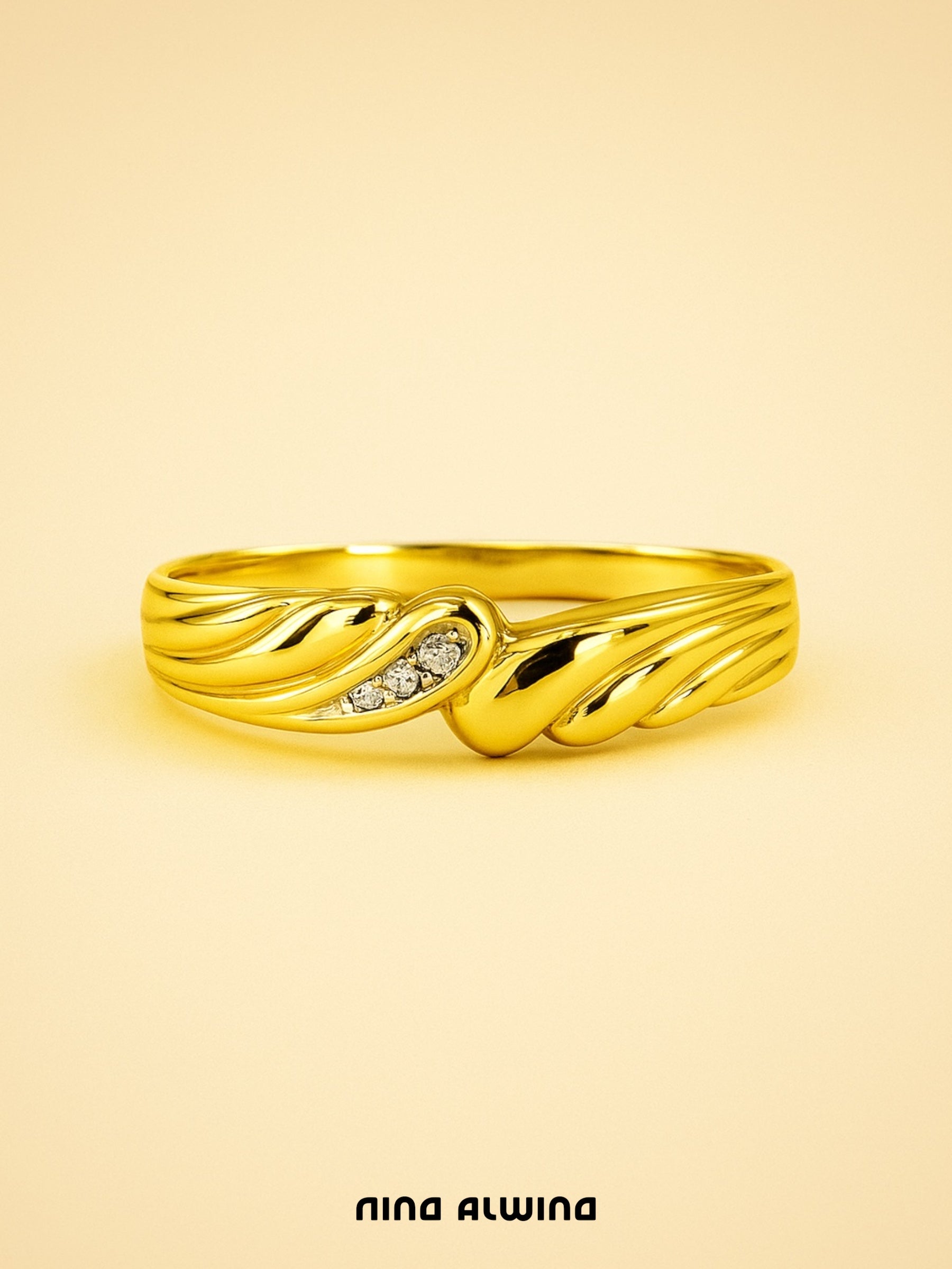 #90 8k Ring mit Diamant - RG 57