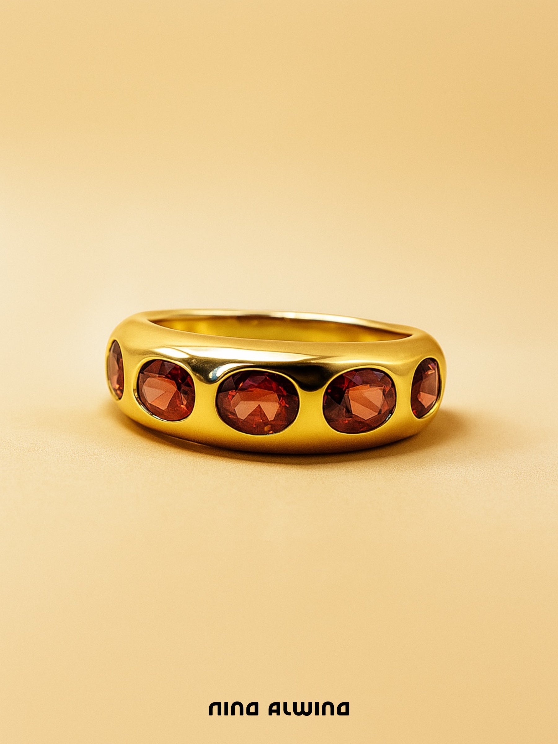 #110 9k Chunky Granat Ring - RG 54