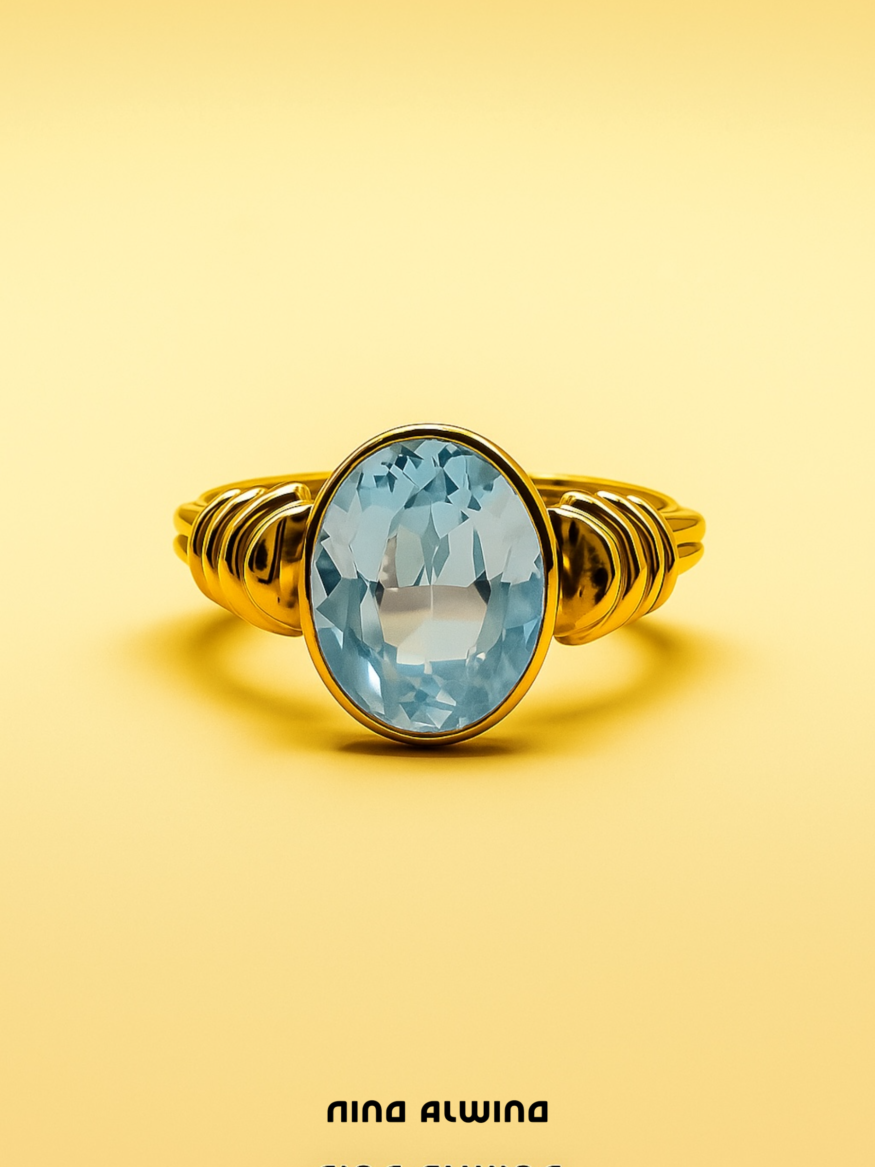 #126 8k Ring mit Topas - RG 57