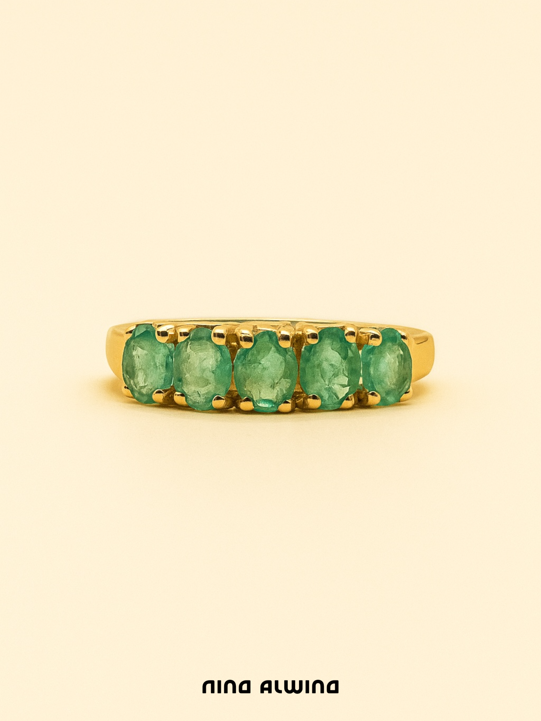 #205 9k Ring mit Smaragd - RG 54