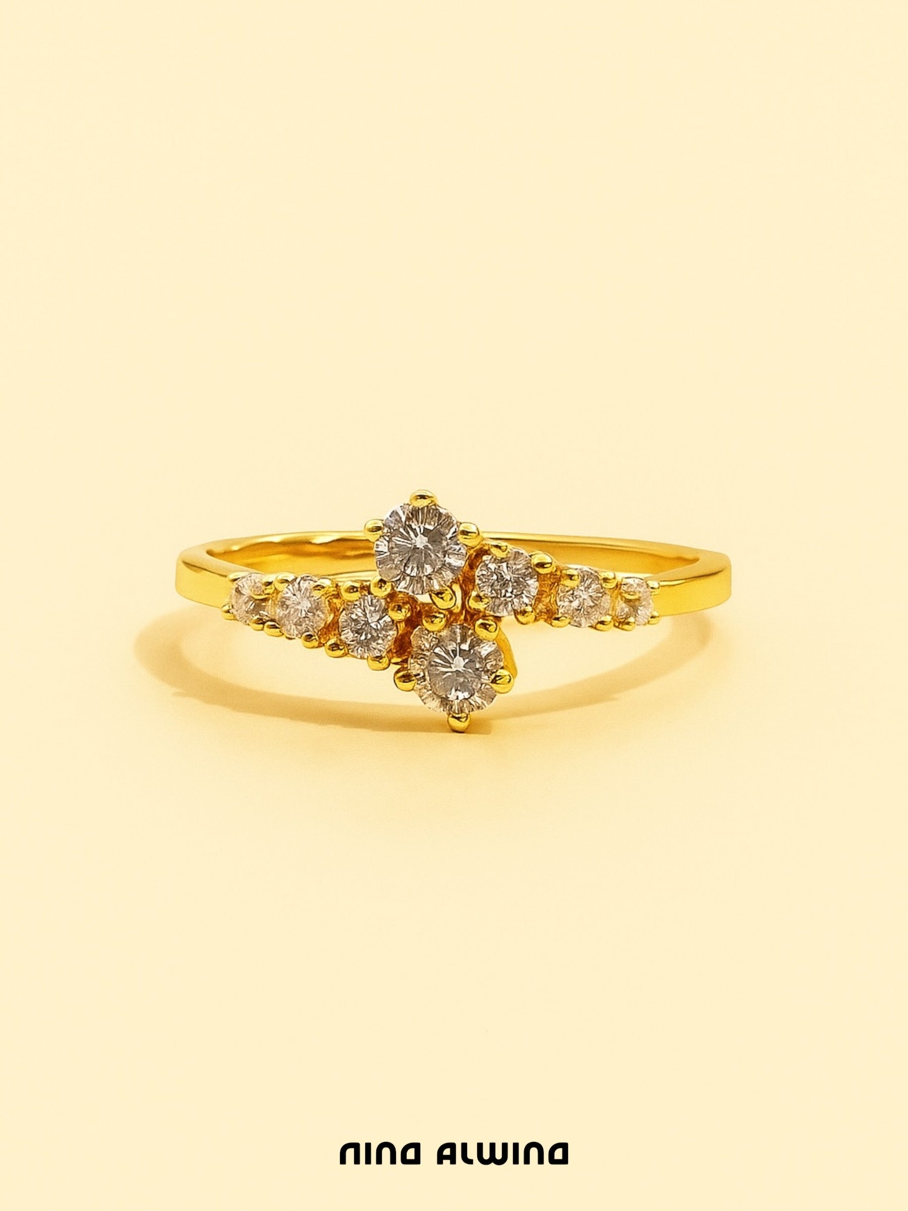 #246 8k Ring mit Zirkon - RG 57