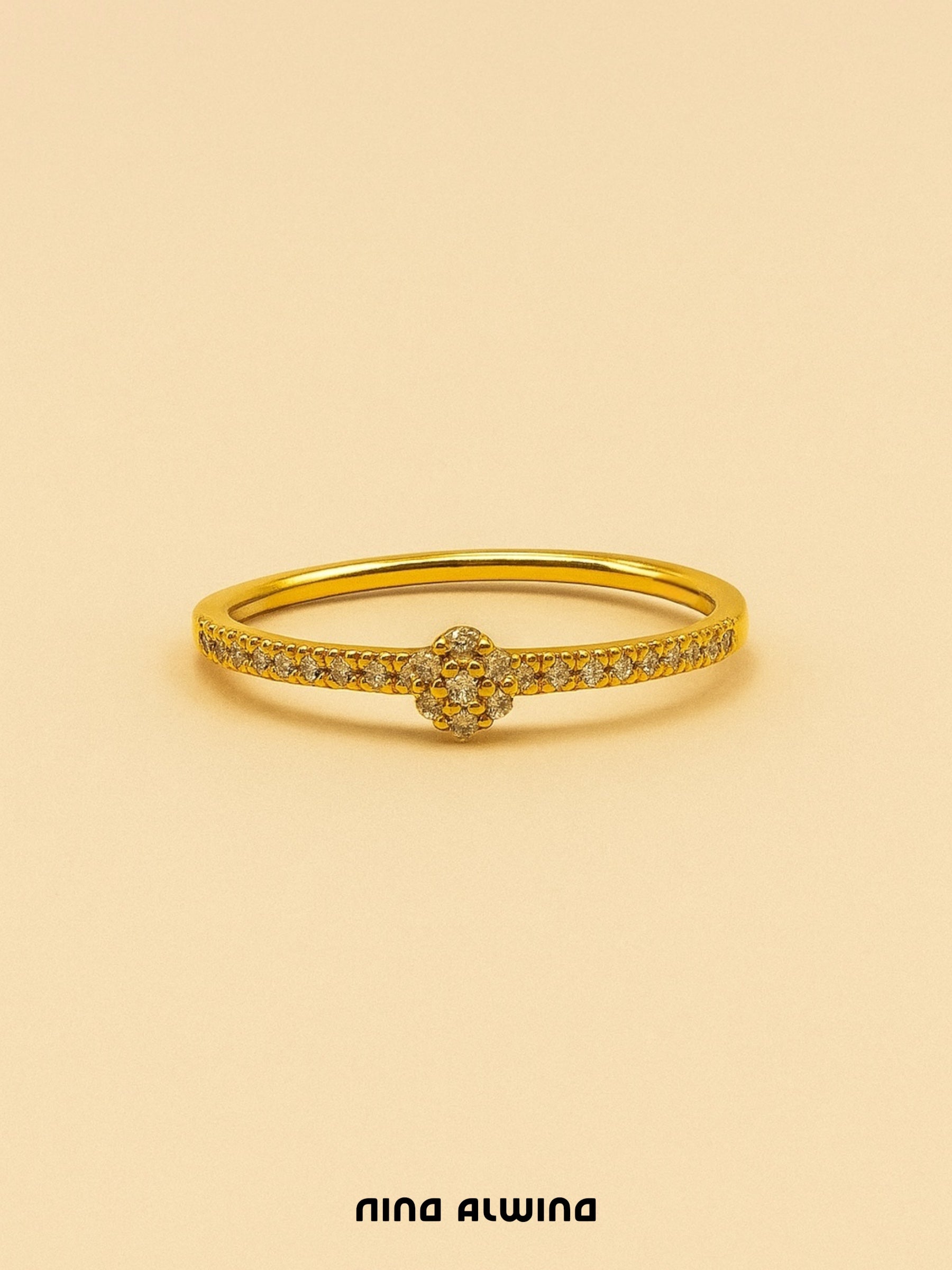 #267 9k Ring mit Diamanten - RG 56