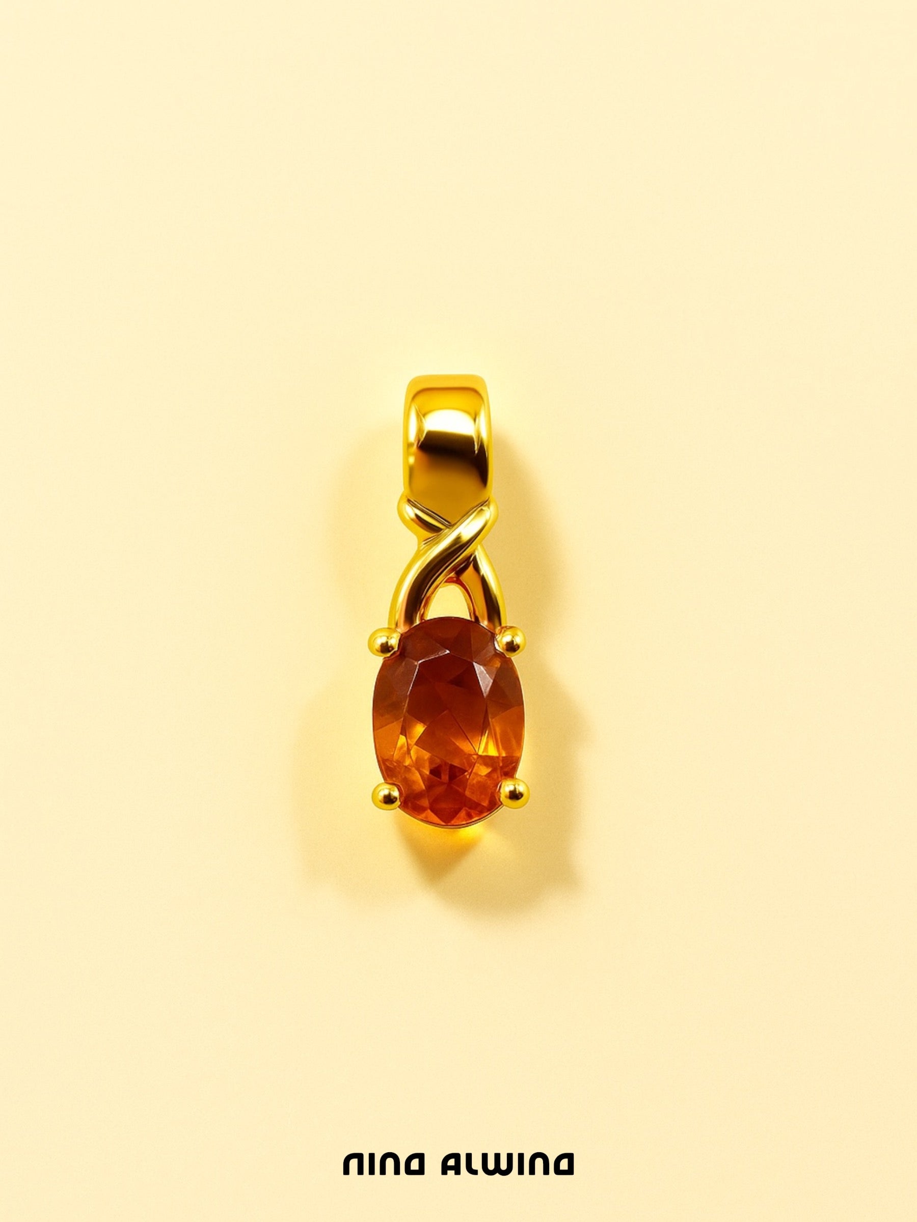 #285 8k Anhänger mit Citrin - 1,5cm