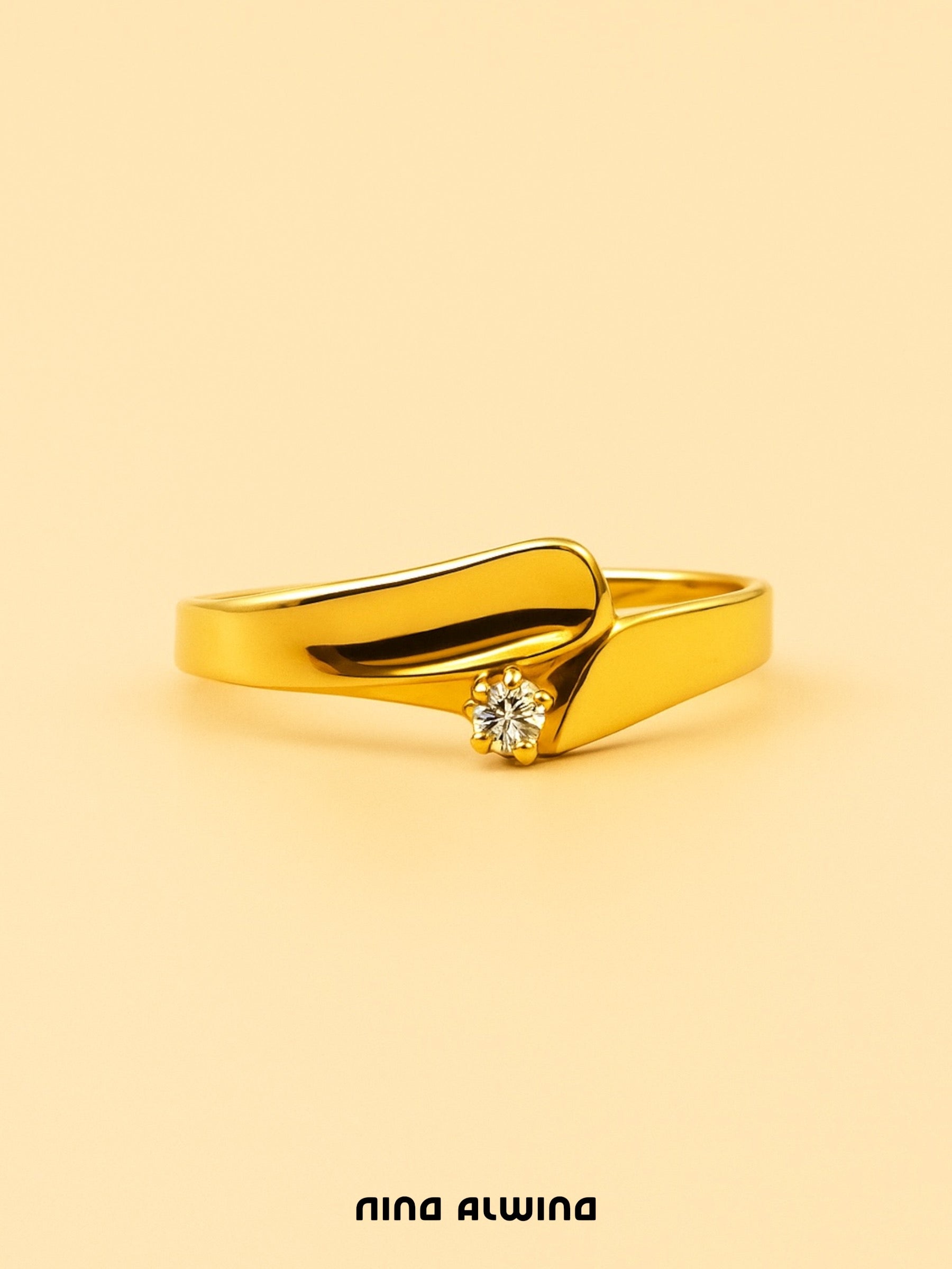 #302 8k Ring mit Zirkon - RG 59