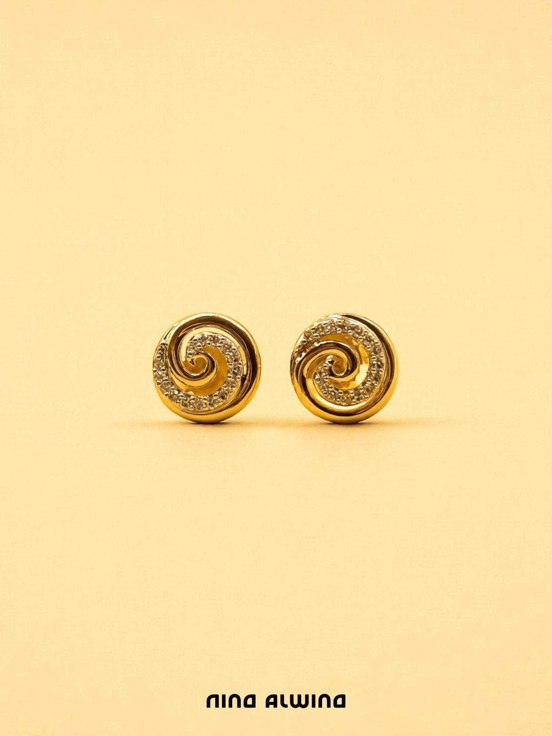 #367 8k Ohrringe mit Zirkon - 0,7cm