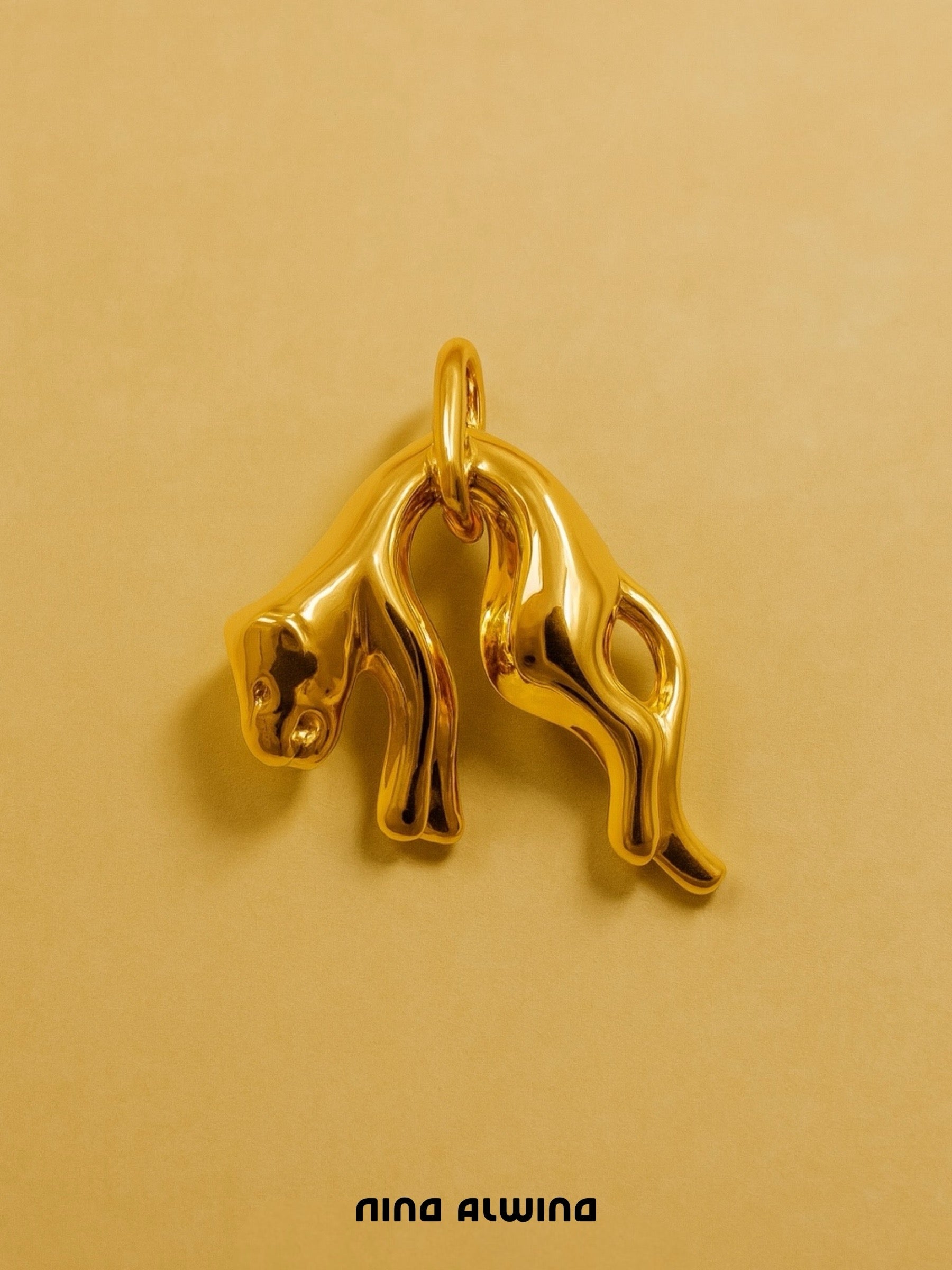 #413 Massiver 14k Panther Anhänger - 2,7cm