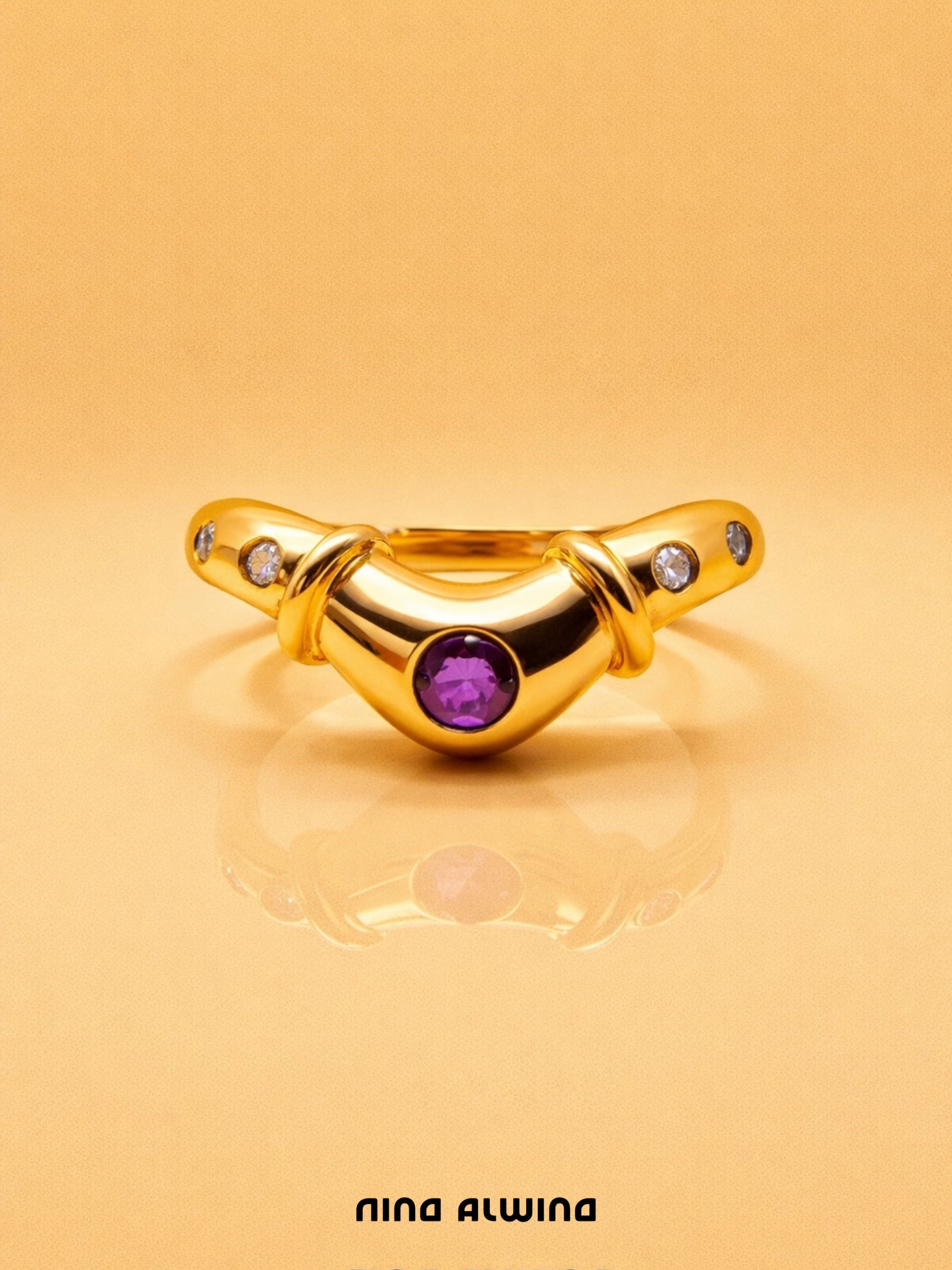 #509 8k Ring mit Rubin & 4 Zirkon - RG 52