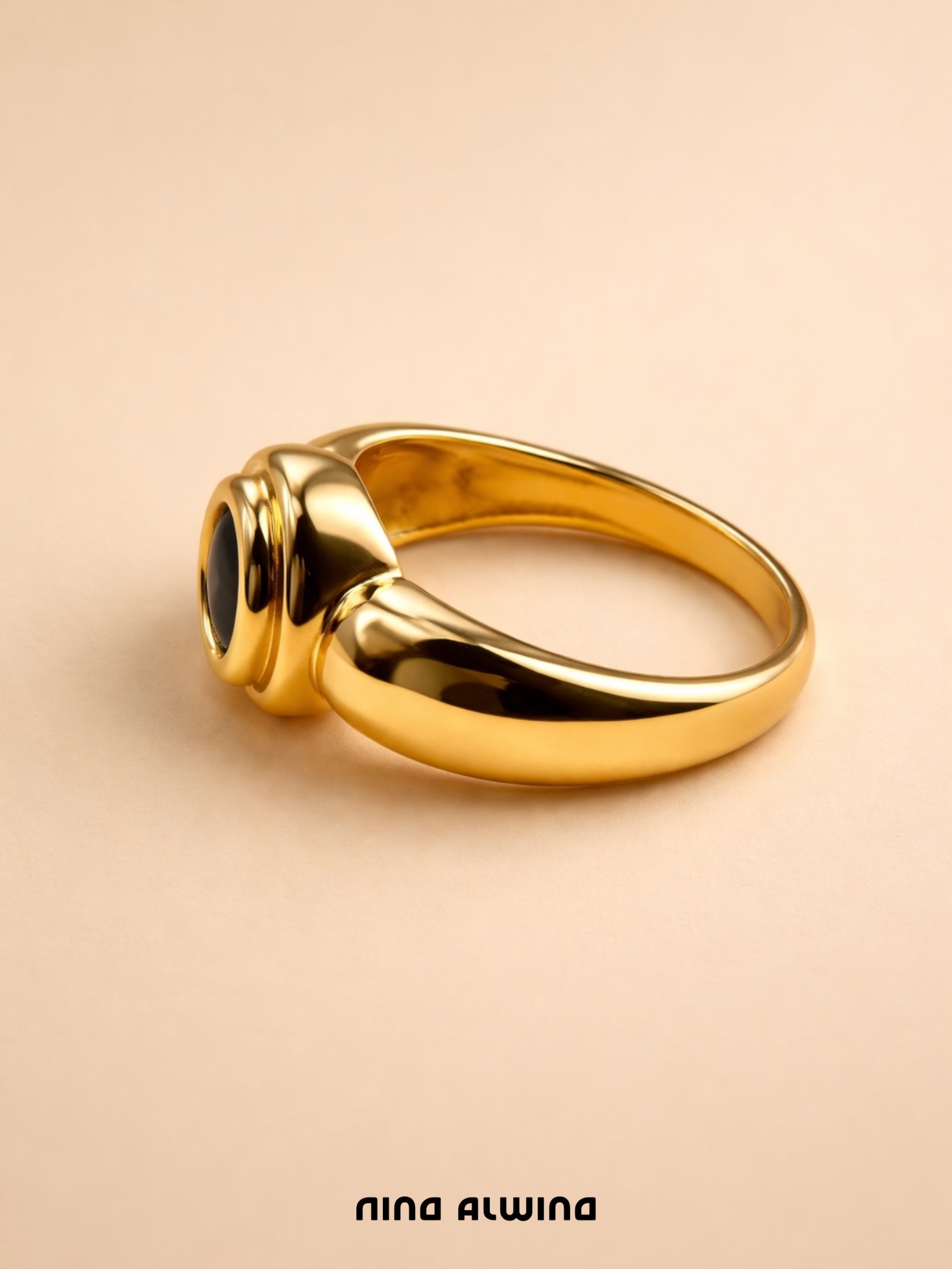 #562 8k Ring mit Iolith - RG 50