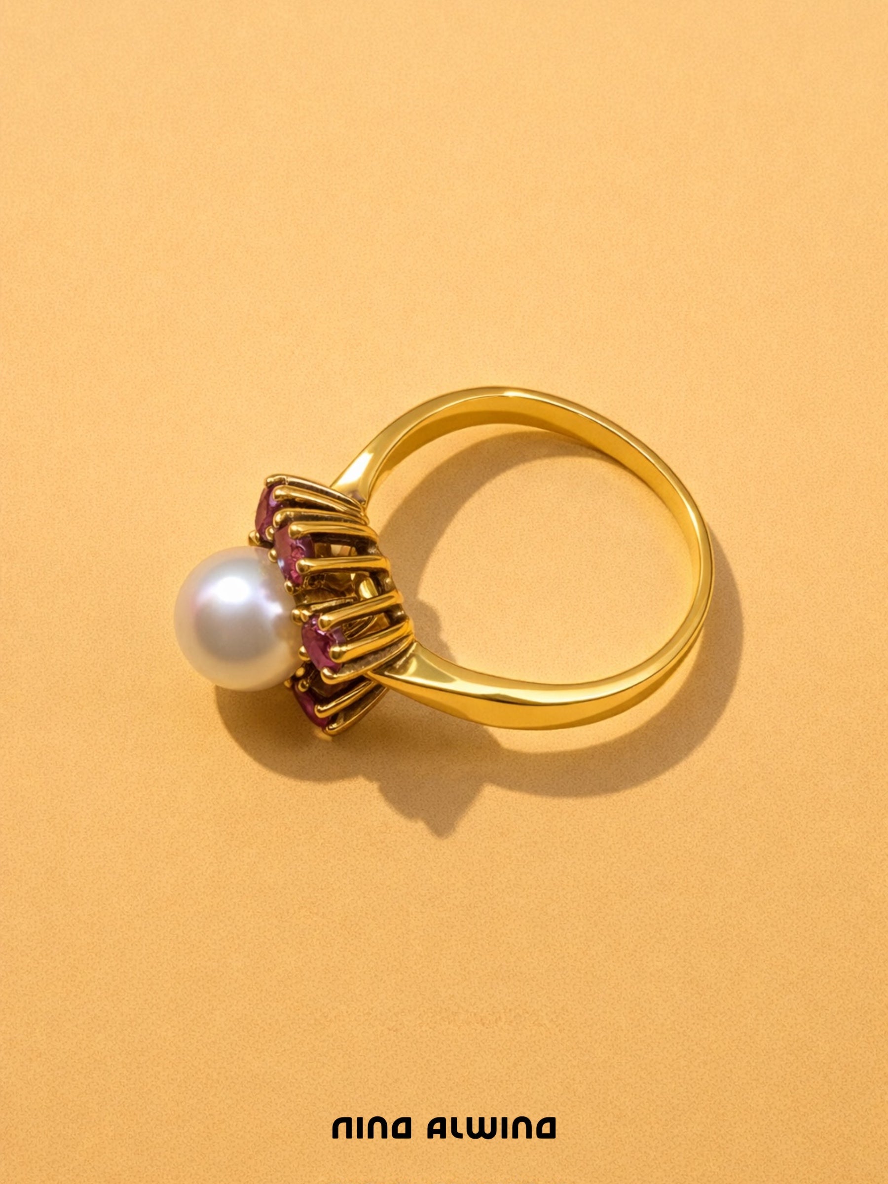 #587 14k Ring mit Perle & 6 Rubinen - RG 49