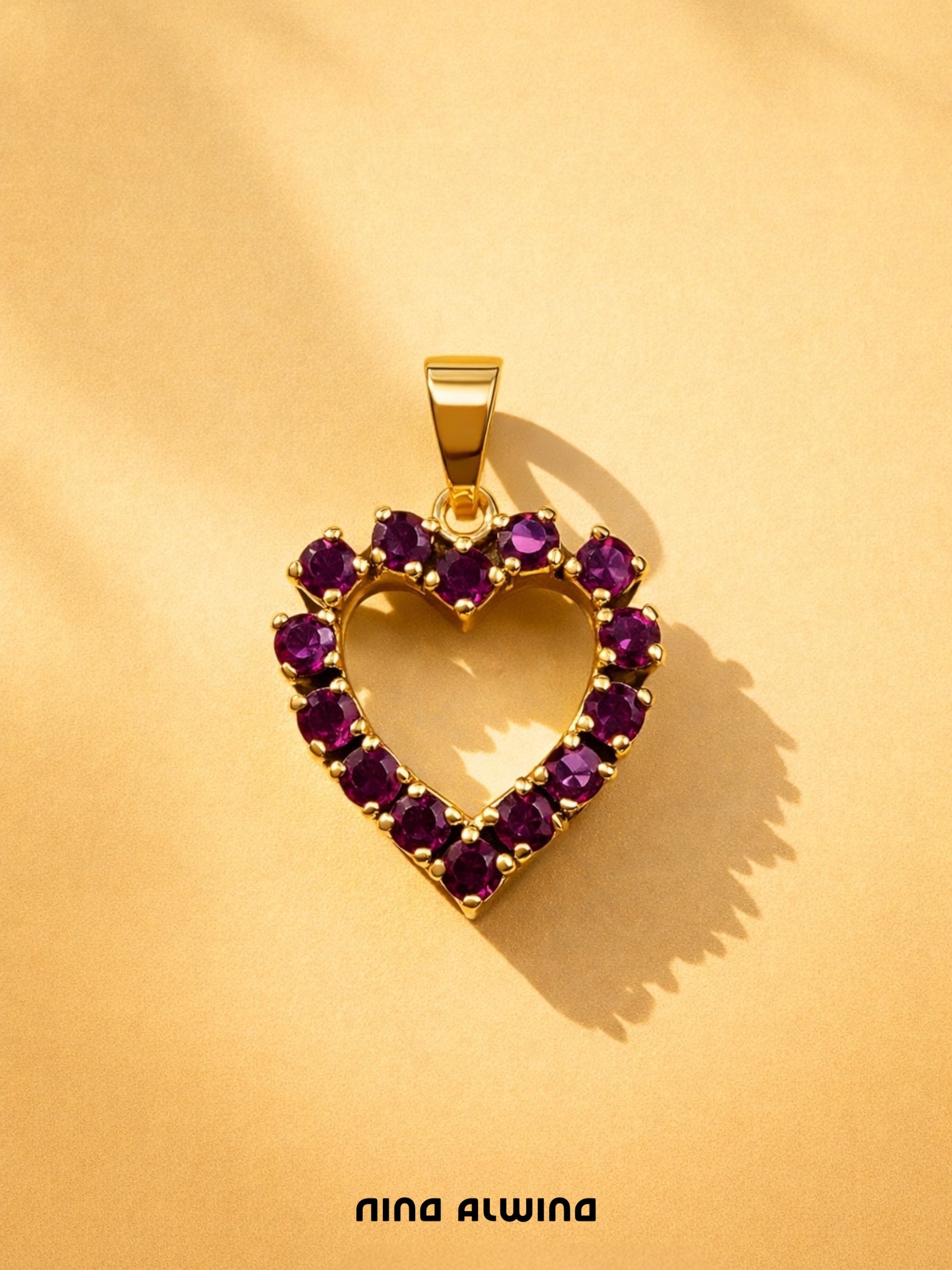 #593 8k Anhänger Herz mit 14 Rubinen - 1,9cm