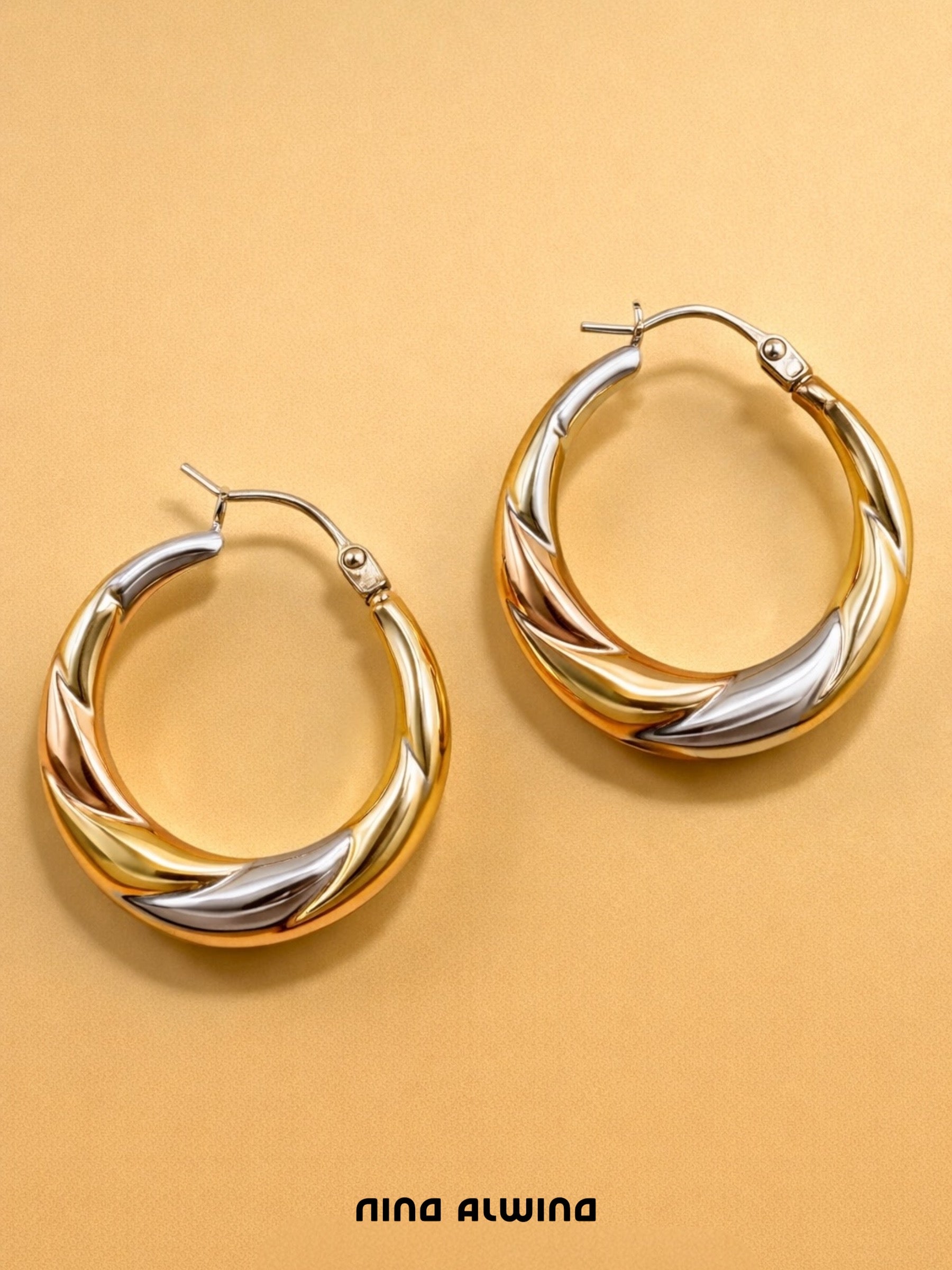 #629 8k Creolen - 2,4cm