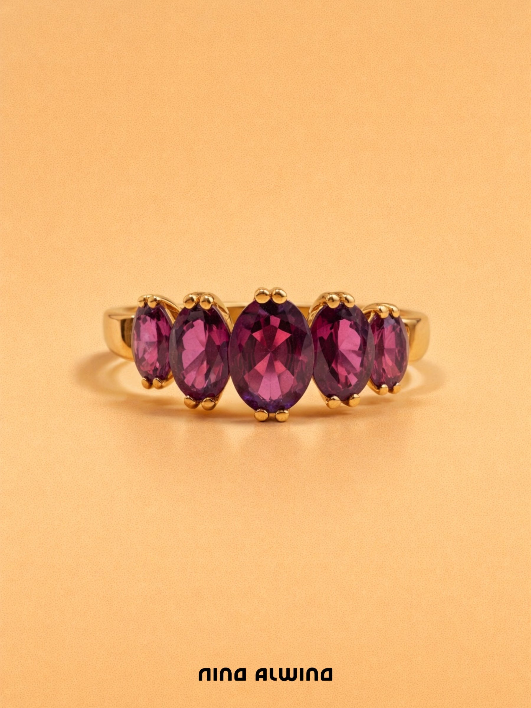 #657 9k Ring mit Rhodolith - RG 57