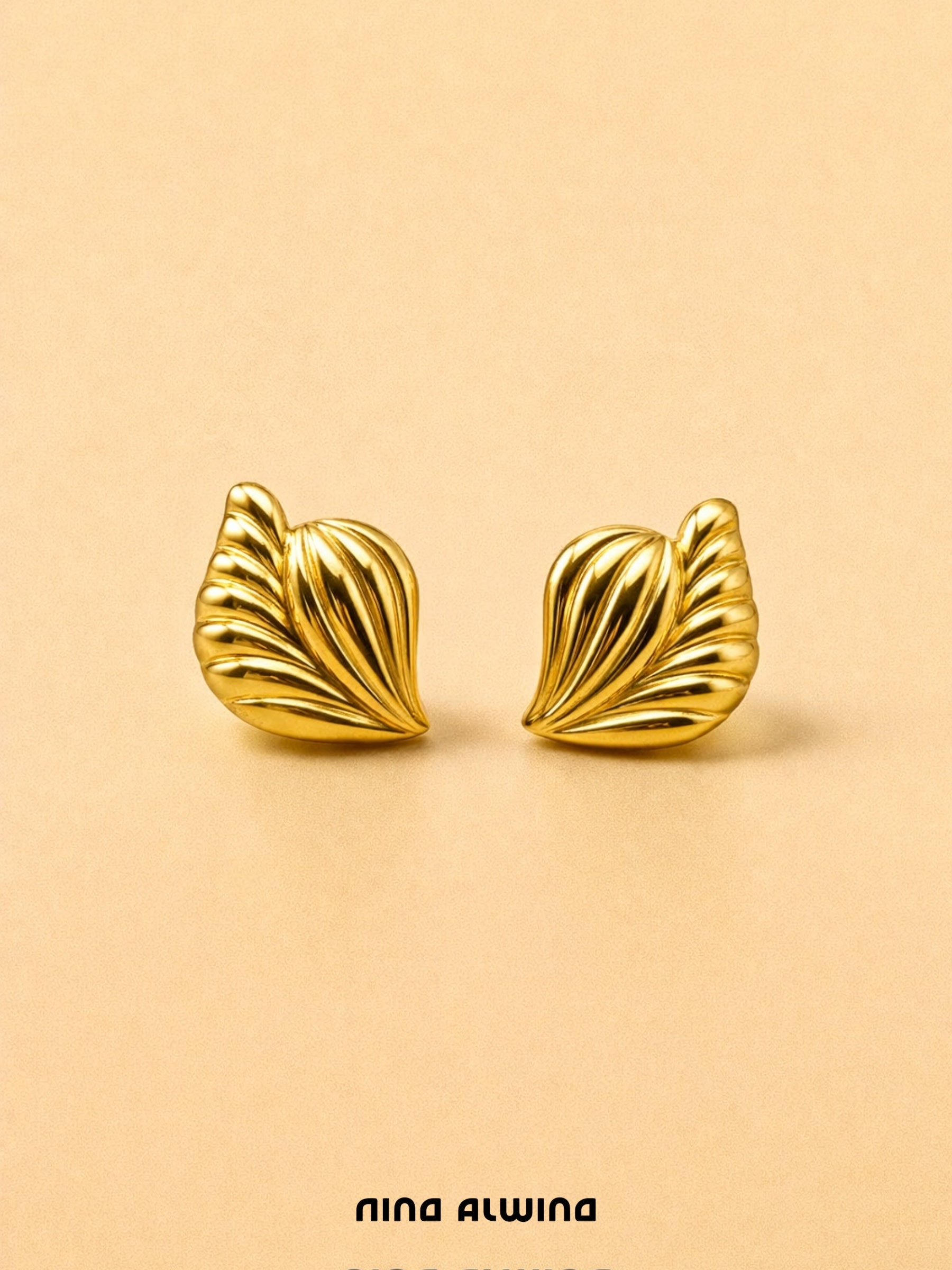 #734 8k Ohrringe - 1,4cm