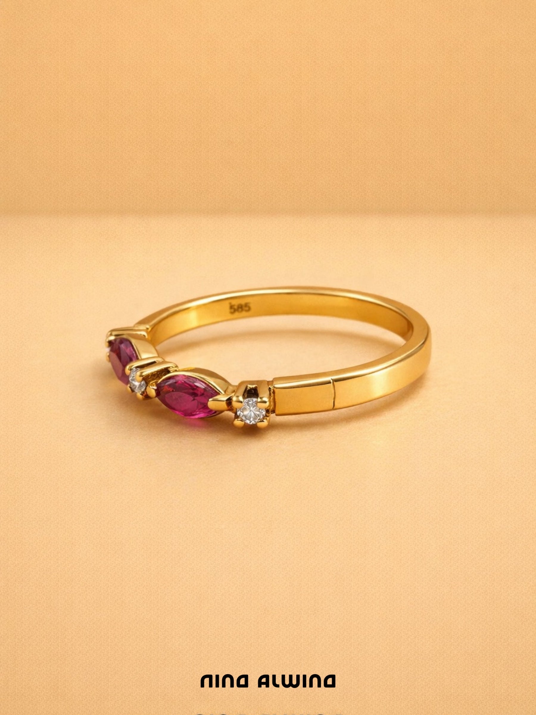 #791 14k Ring mit 2 Rubinen & 3 Diamanten - RG 54