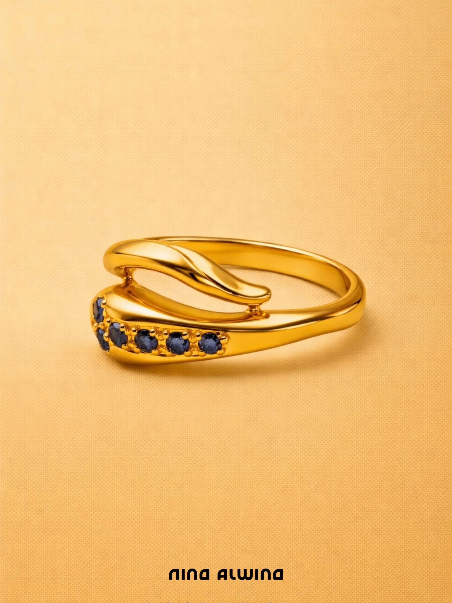 #803 8k Ring mit Saphiren - RG 56.5