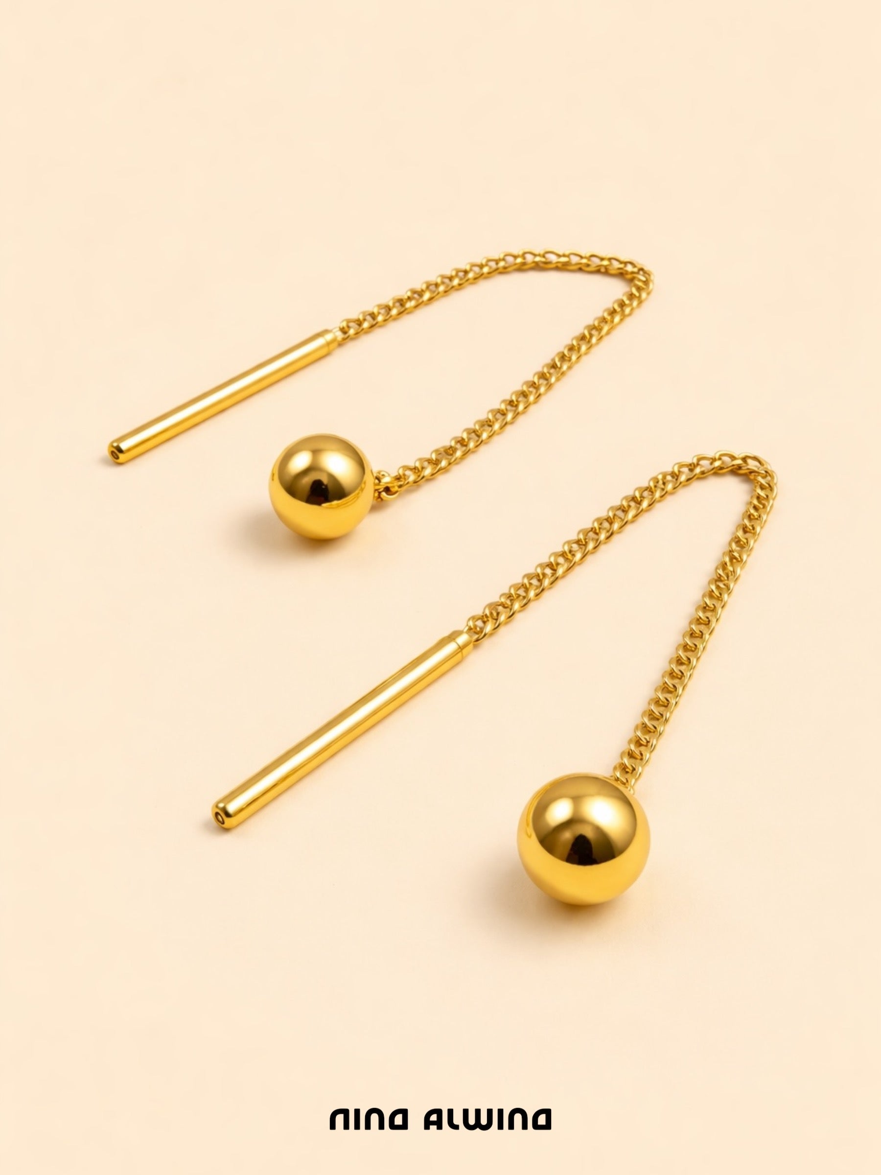 #695 8k Ohrringe - 4cm