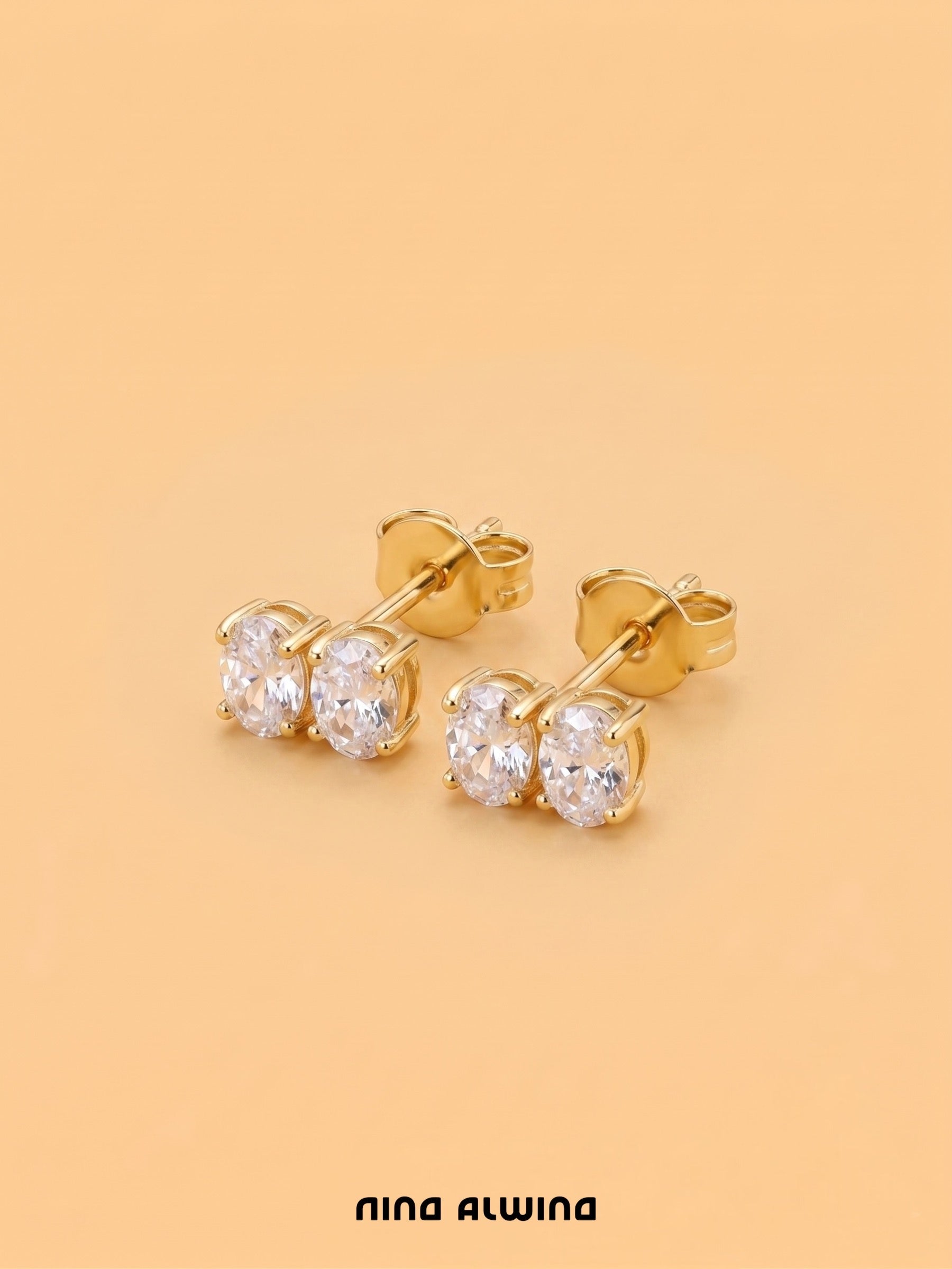 #1238 14k Ohrringe mit Diamant (2.4ct.)