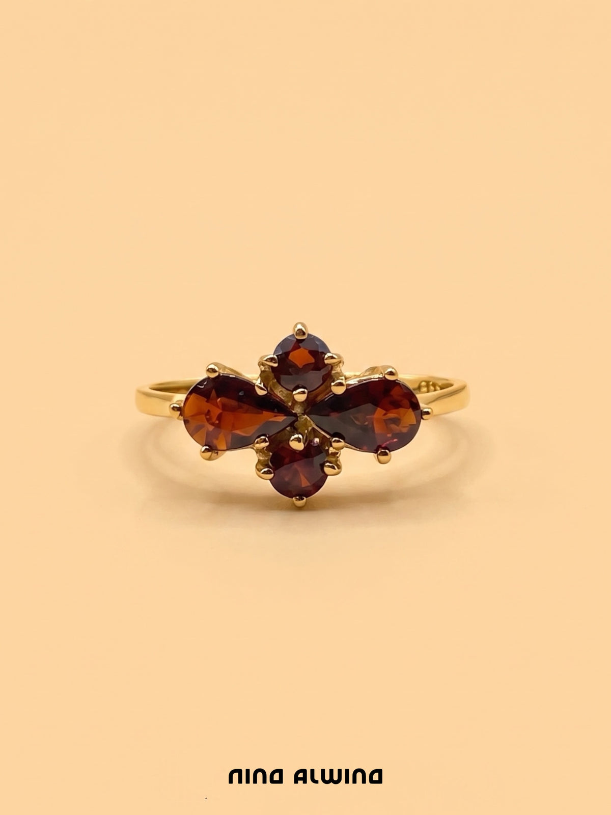 #1340 8k Ring mit Granat - RG 56