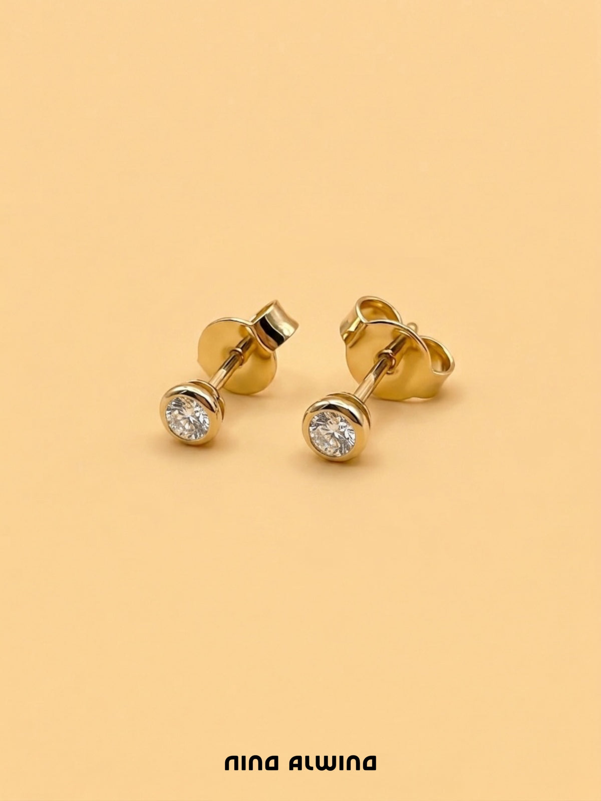 #1337 14k Diamond Earrings - 0.1ct
